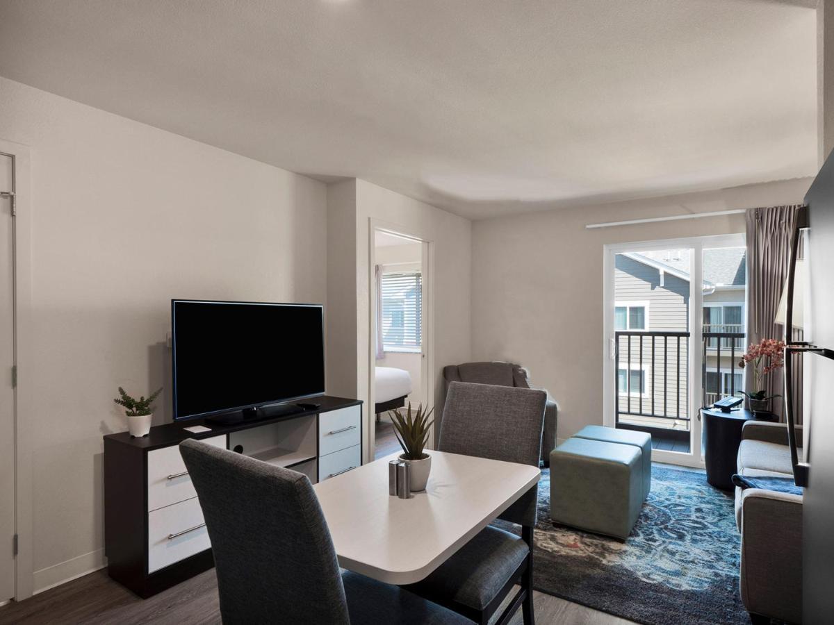 Waterwalk Extended Stay By Wyndham Charlotte - Arrowood Exterior photo